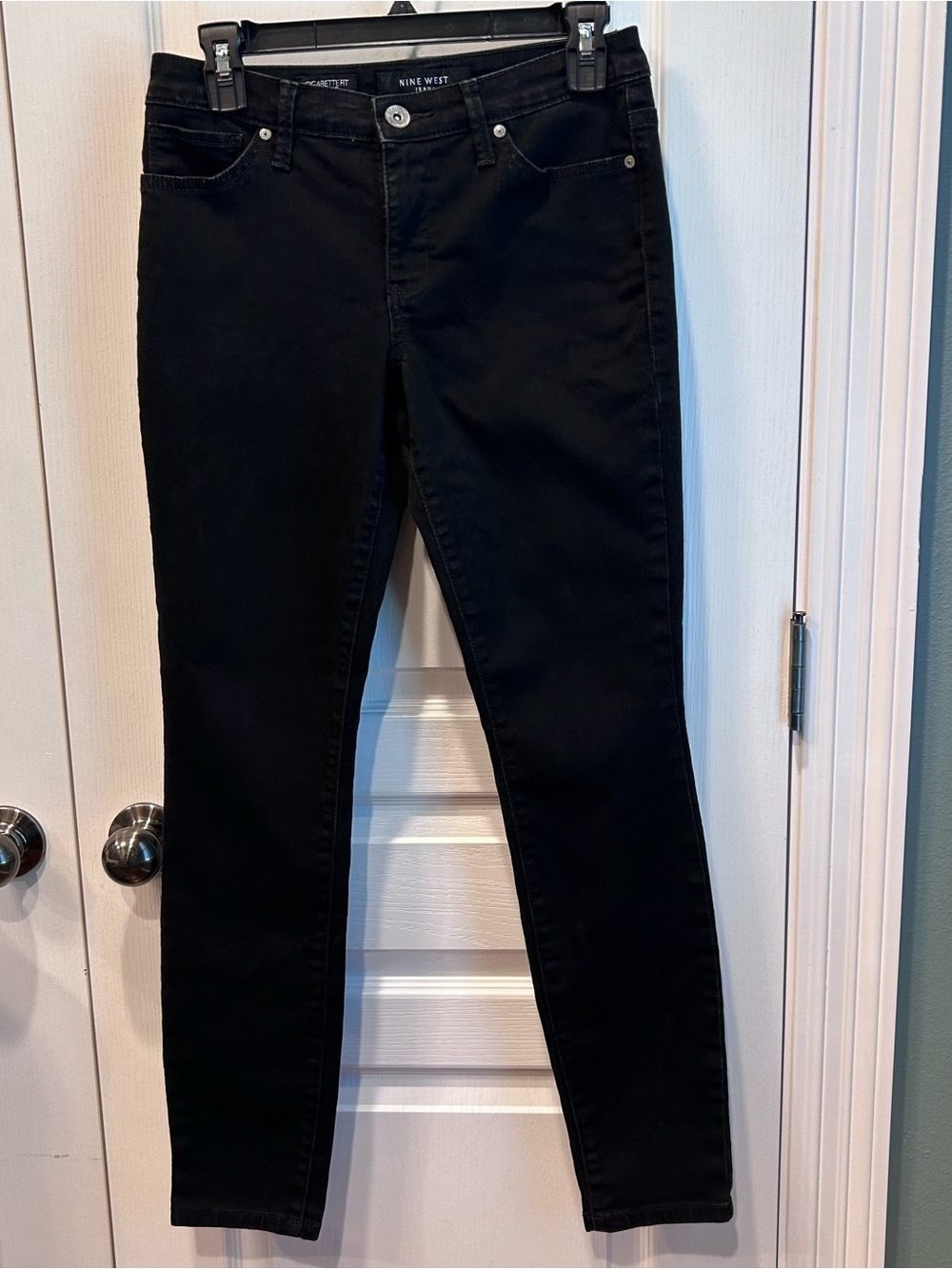 Nine West Women’s Black Skinny Stretch Size 6/28 Mid Rise Denim Jeans